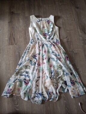Monsoon White Floral Chiffon Dress with Multicolor Blooms Size 2